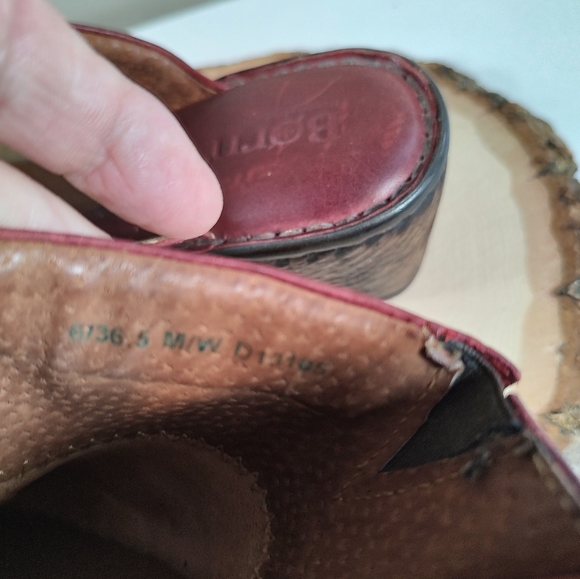 Born Leather slides mules clogs wine made in Mexico women's Size 6.5 - Picture 12 of 14